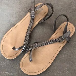 Mossimo sandals in pewter - 8